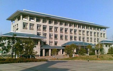 2019年湖北中醫(yī)藥大學(xué)成教秋季畢業(yè)申請相關(guān)事項安排